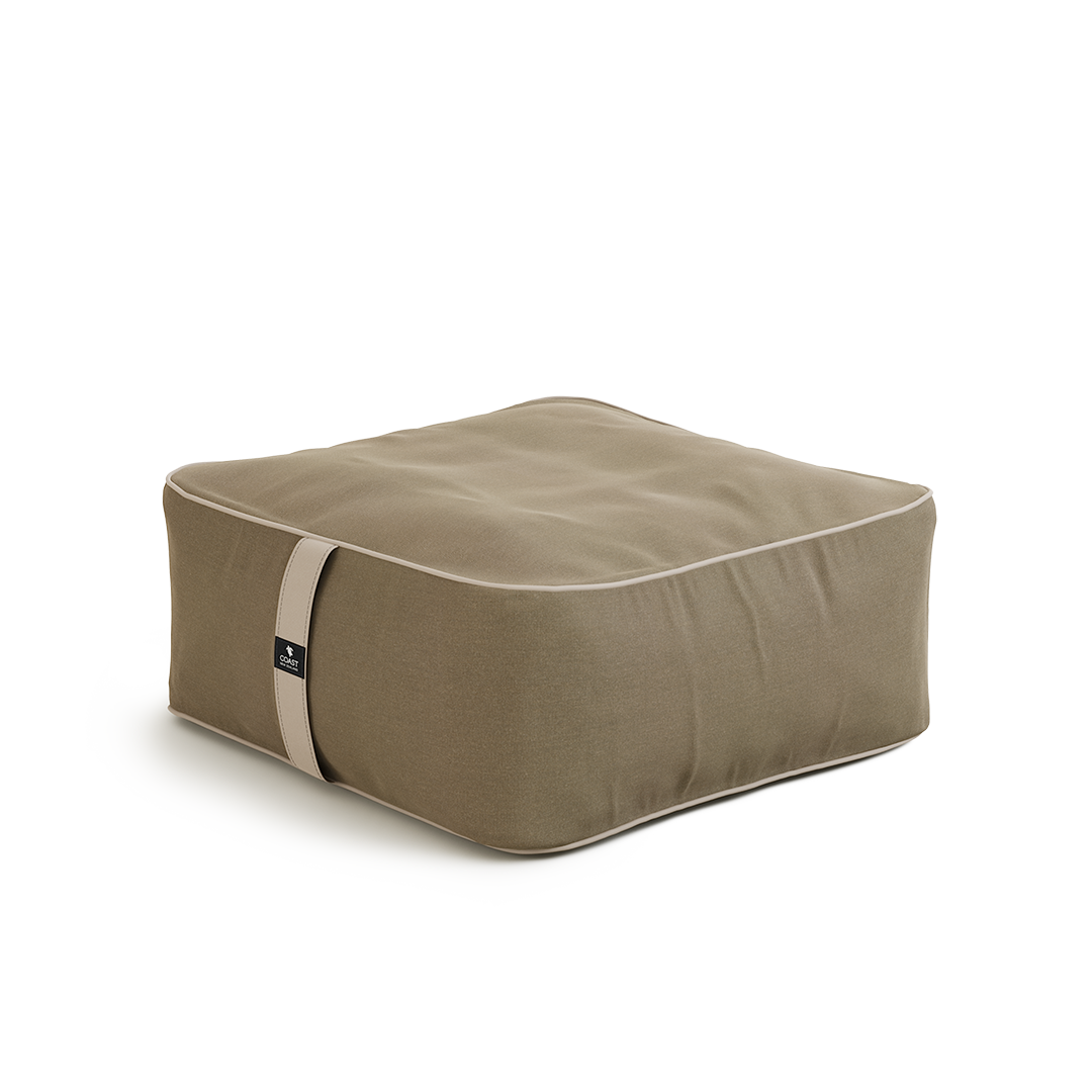 #colour_taupe contrast piping