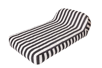 #colour_yacht stripe black